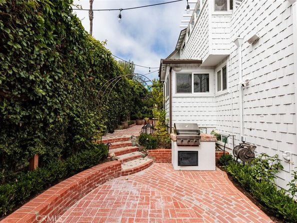 480 Calliope Street, Laguna Beach CA 92651