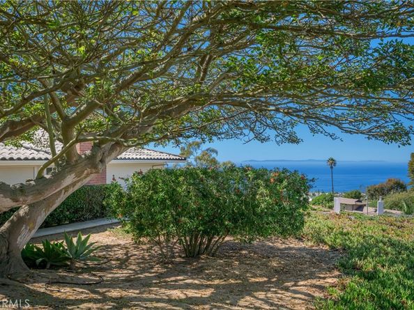 2867 Chateau Way, Laguna Beach CA 92651