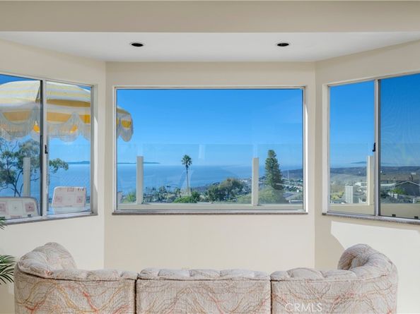 2867 Chateau Way, Laguna Beach CA 92651