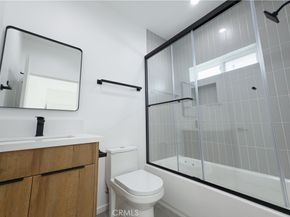 121 S Coronado Street, Los Angeles CA 90057