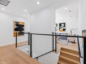 2420 Ives Lane B, Redondo Beach CA 90278