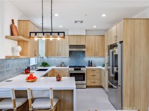 2420 Ives Lane B, Redondo Beach CA 90278