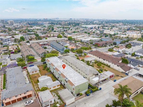 323 E Plymouth Street 10, Inglewood CA 90302
