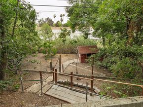 7562 Midfield Avenue, Los Angeles CA 90045