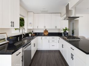5512 W 117th Street, Hawthorne CA 90304