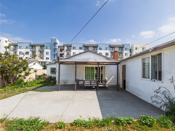5512 W 117th Street, Hawthorne CA 90304