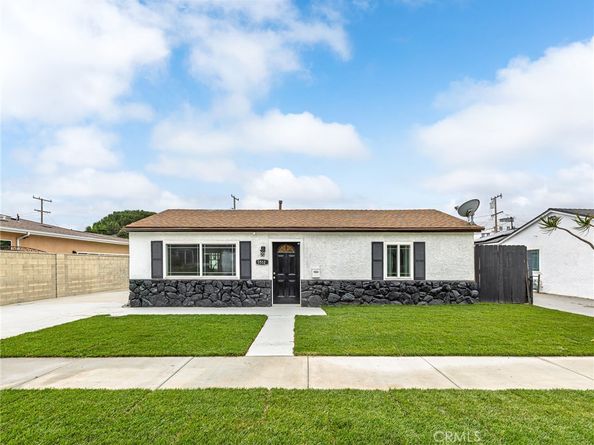 5512 W 117th Street, Hawthorne CA 90304