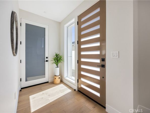 2405 Mathews Avenue B, Redondo Beach CA 90278