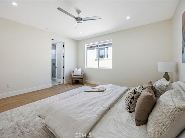 2405 Mathews Avenue B, Redondo Beach CA 90278