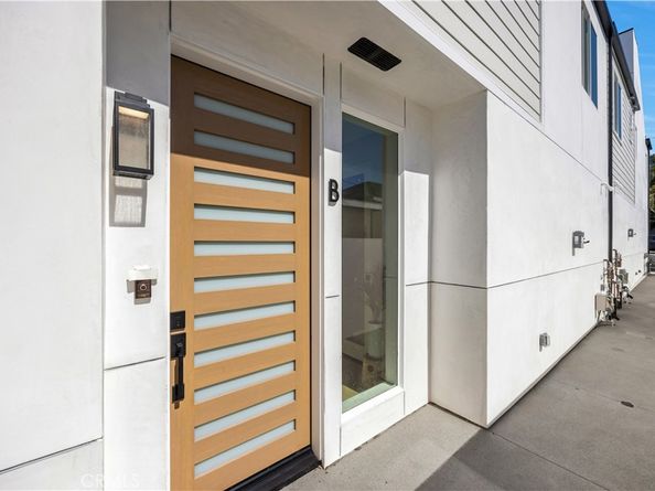 2405 Mathews Avenue B, Redondo Beach CA 90278