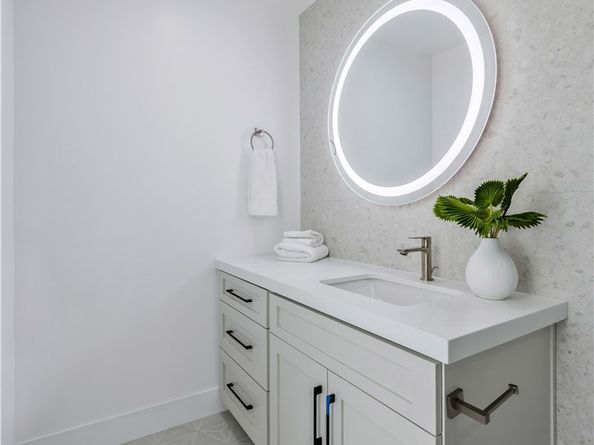 2405 Mathews Avenue B, Redondo Beach CA 90278