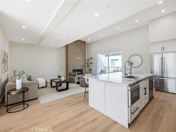 2405 Mathews Avenue B, Redondo Beach CA 90278