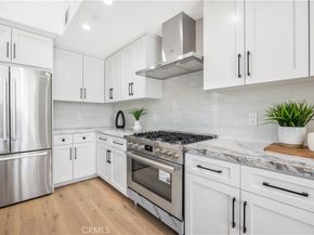 2405 Mathews Avenue B, Redondo Beach CA 90278