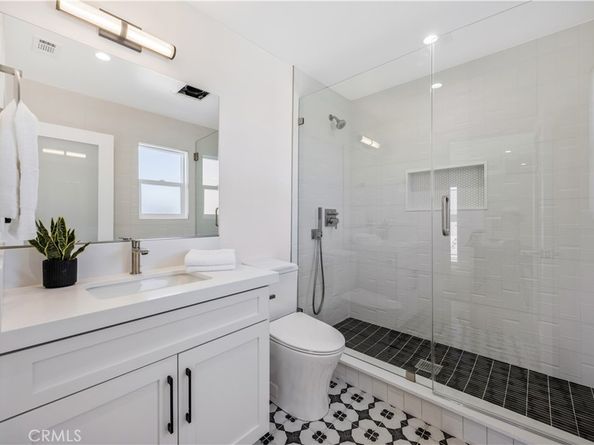 2405 Mathews Avenue B, Redondo Beach CA 90278