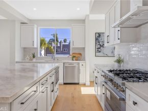 2405 Mathews Avenue A, Redondo Beach CA 90278
