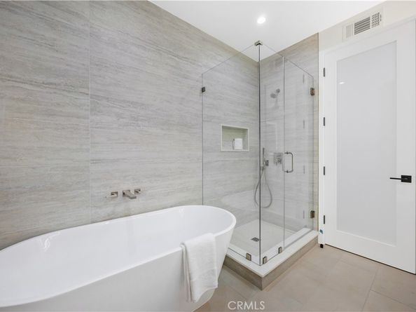 2405 Mathews Avenue A, Redondo Beach CA 90278