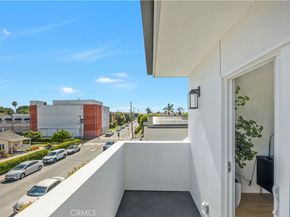 2405 Mathews Avenue A, Redondo Beach CA 90278
