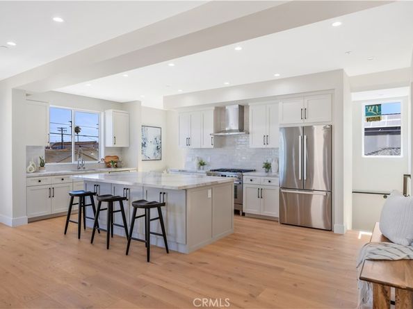 2405 Mathews Avenue A, Redondo Beach CA 90278