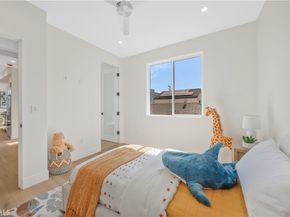 2405 Mathews Avenue A, Redondo Beach CA 90278