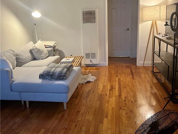 11316 Venice Boulevard, Los Angeles CA 90066