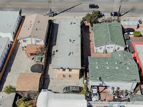 5914 S Hoover Street, Los Angeles CA 90044