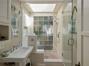 124 17th Street, Manhattan Beach CA 90266