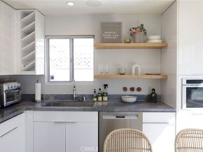 124 17th Street, Manhattan Beach CA 90266