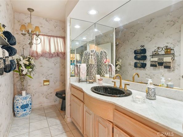 4160 Don Jose Drive, Los Angeles CA 90008