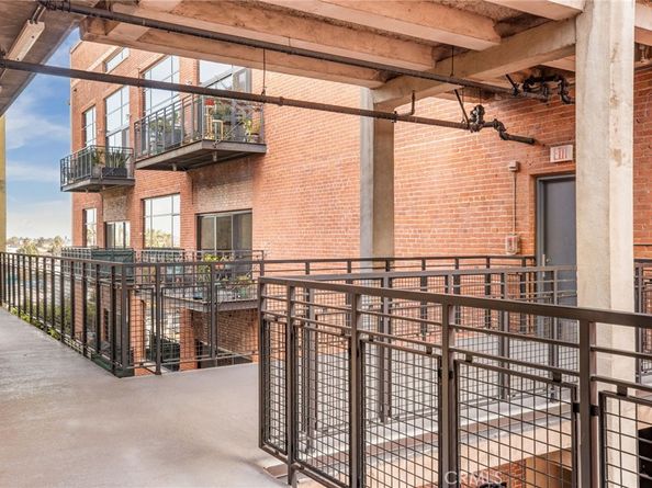 835 Locust Avenue 519, Long Beach CA 90813