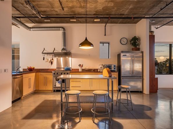 835 Locust Avenue 519, Long Beach CA 90813