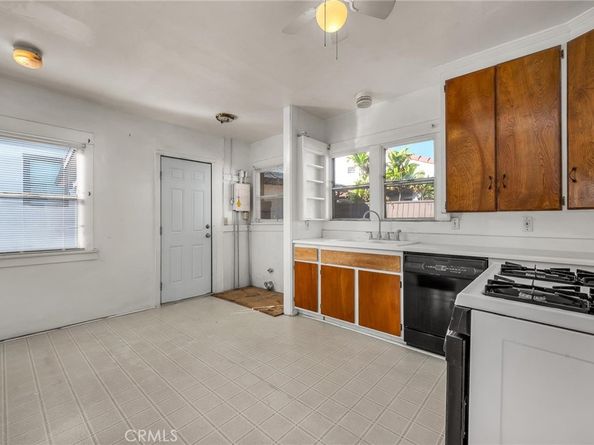 1939 South Alma Street, San Pedro CA 90731