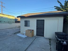 5830 4th, Los Angeles CA 90043