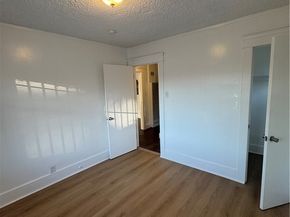 5830 4th, Los Angeles CA 90043