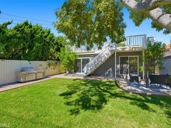 904 Knob Hill, Redondo Beach CA 90277