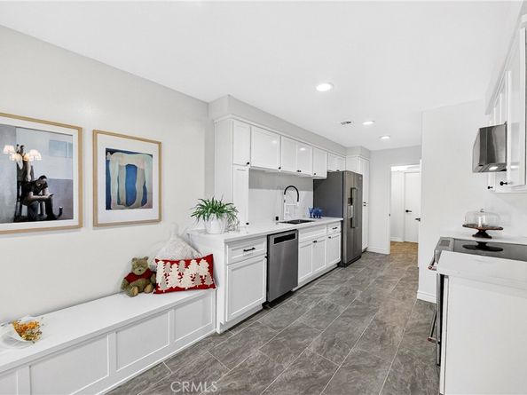 22906 S Vermont Avenue, Torrance CA 90502