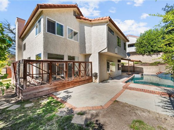 6056 Lake Lindero, Agoura Hills CA 91301