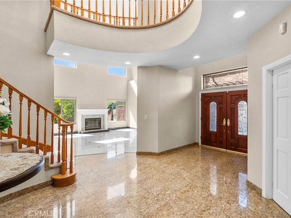 6056 Lake Lindero, Agoura Hills CA 91301