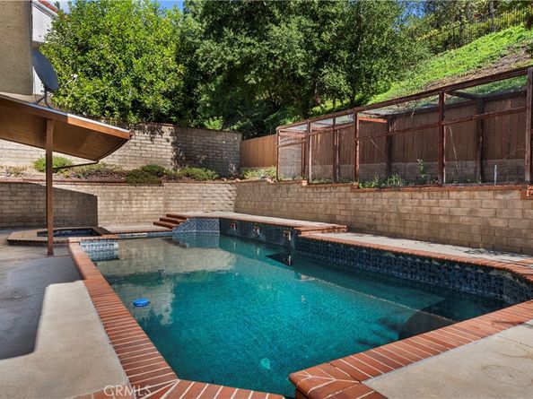 6056 Lake Lindero, Agoura Hills CA 91301