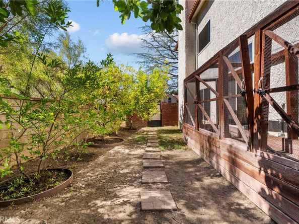 6056 Lake Lindero, Agoura Hills CA 91301