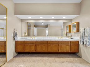 6056 Lake Lindero, Agoura Hills CA 91301