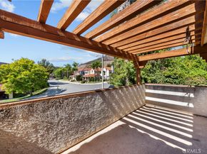6056 Lake Lindero, Agoura Hills CA 91301