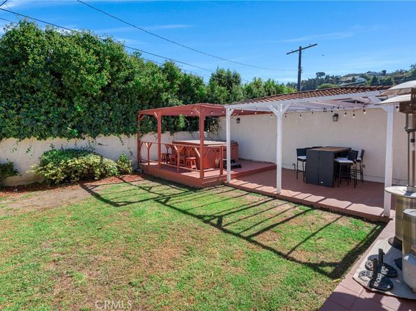 3868 S Redondo Boulevard, Los Angeles CA 90008