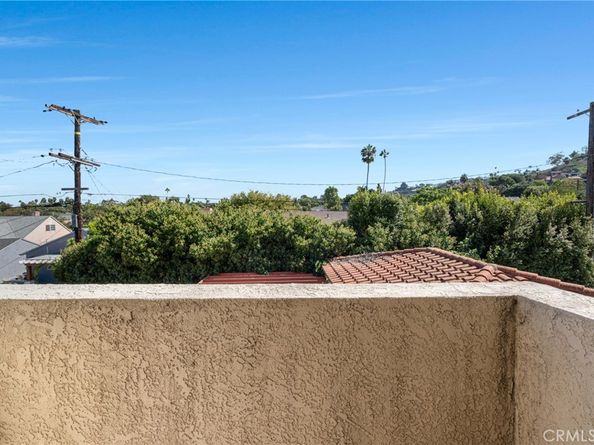 3868 S Redondo Boulevard, Los Angeles CA 90008