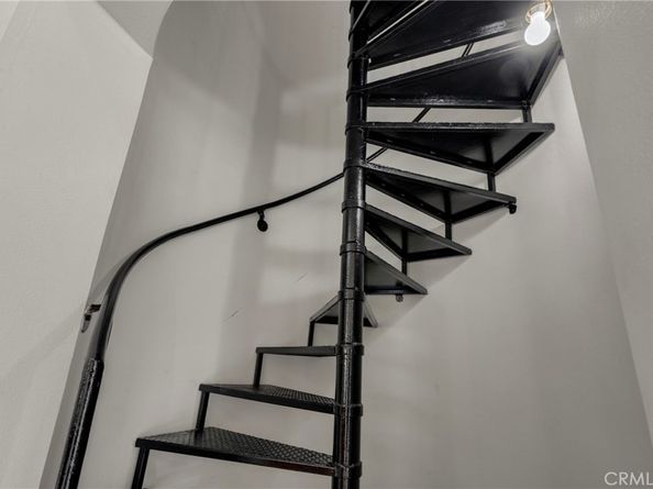 3868 S Redondo Boulevard, Los Angeles CA 90008