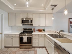 15735 Nordhoff 17, North Hills CA 91343