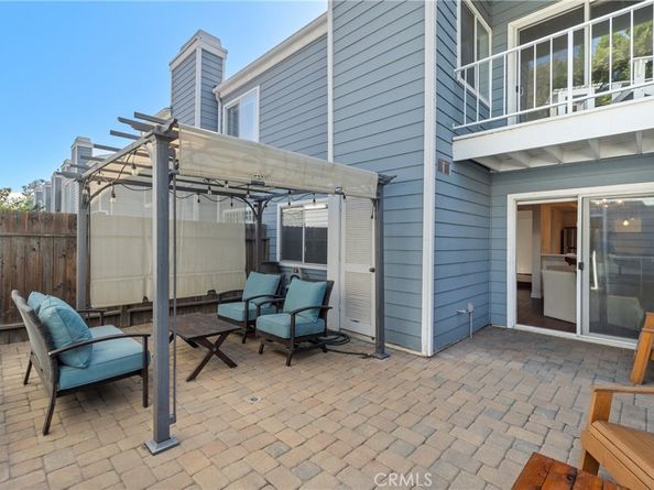 15735 Nordhoff 17, North Hills CA 91343