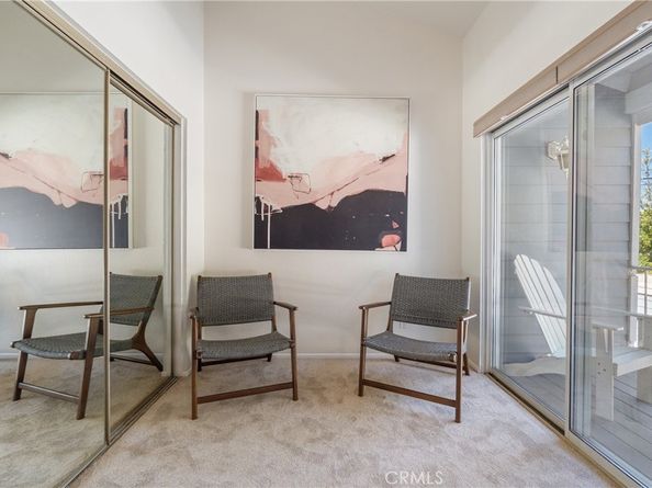 15735 Nordhoff 17, North Hills CA 91343