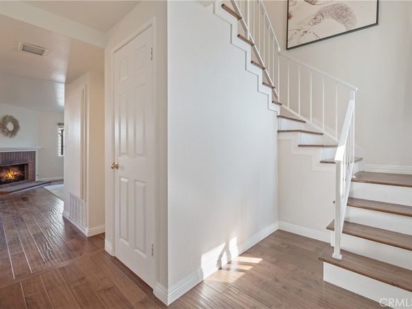 15735 Nordhoff 17, North Hills CA 91343