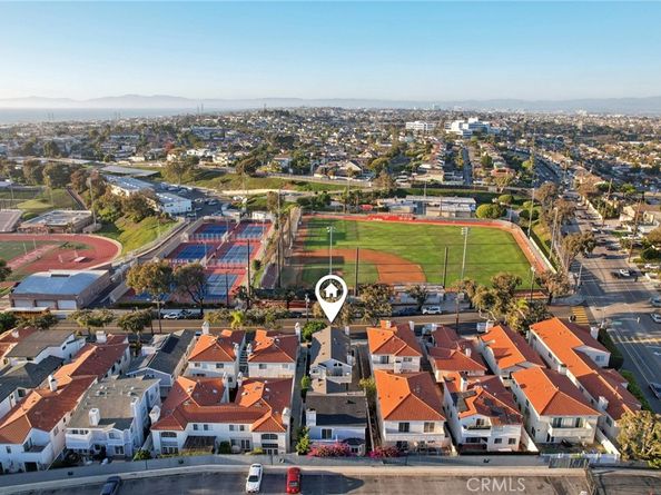 1118 Vincent Street B, Redondo Beach CA 90277