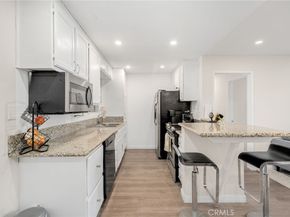 2507 E 15th 213, Long Beach CA 90804